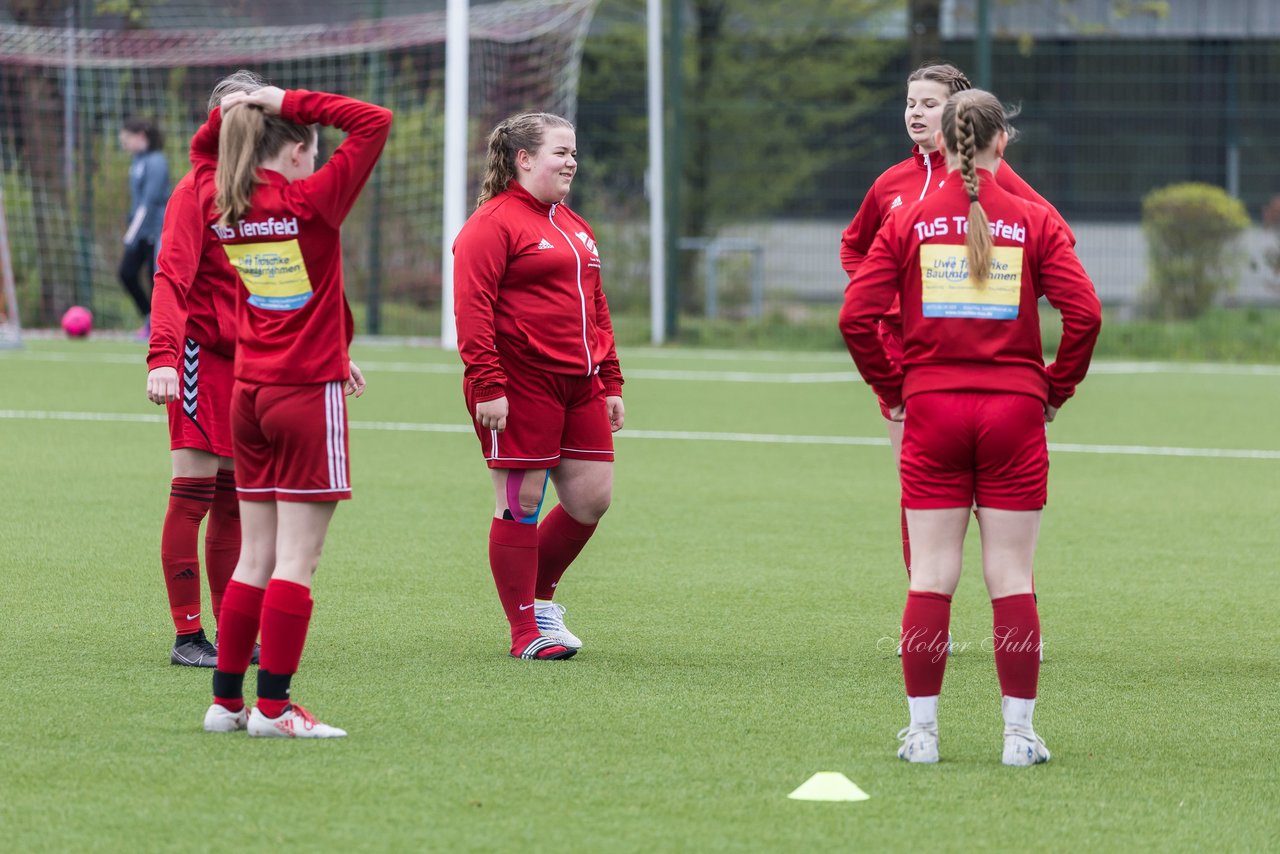 Bild 136 - wBJ SV Wahlstedt - TuS Tensfeld : Ergebnis: 0:0